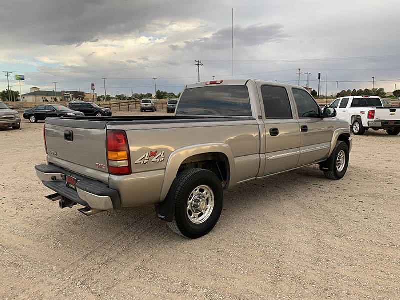 Gearhead Inc • 2003 GMC Sierra 1500 HD Regency • 1368