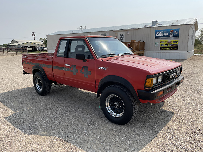 Gearhead Inc • 1984 Nissan Pickup Sport • 1665