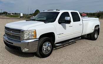 Gearhead Inc • 2009 Chevrolet 3500 HD LTZ • 1909